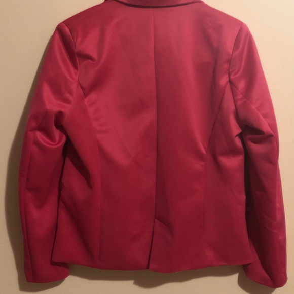 Zara Women Blazer - Picture 3 of 4